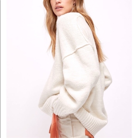 Free People Brookside Tunic Sweater Ivory V Neck - Picture 2 of 10